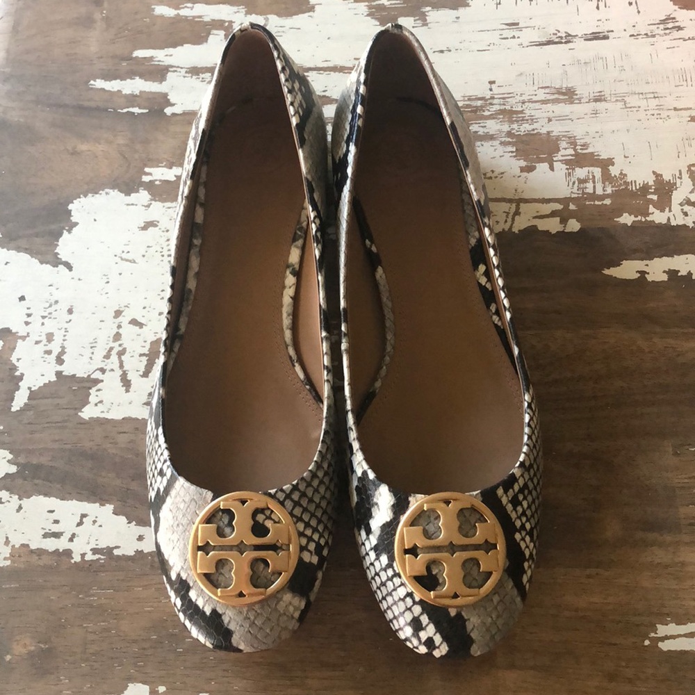 Tory Burch SNAKESKIN Chelsea Heeled Flat